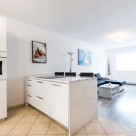 Apartment Elena พูลา ภายนอก รูปภาพ